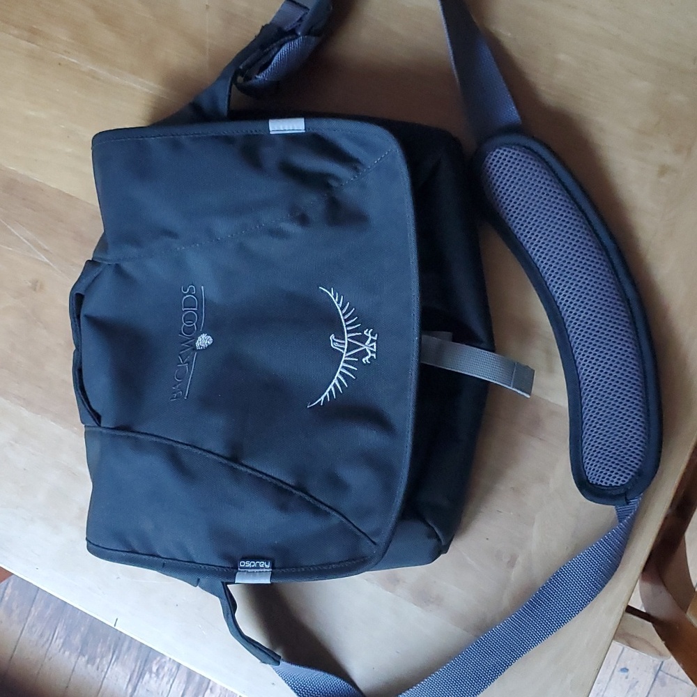 Osprey Backwoods Messenger Bag black